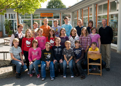 SchülerInnen der 1.b im Schuljahr 2008/09